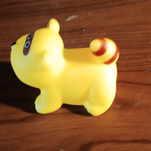 191. RUBBER RACCOON - Picture 2 of 3